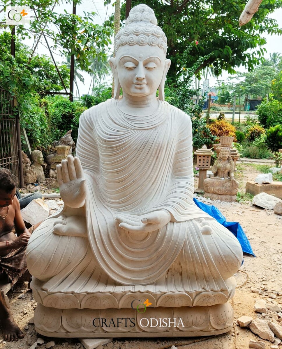 Available 5 Feet And 6 Feet Garden Buddha Statues 